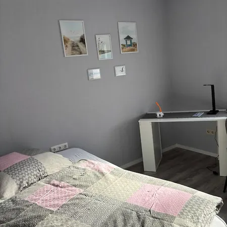 Hygge Und Mee-h-r